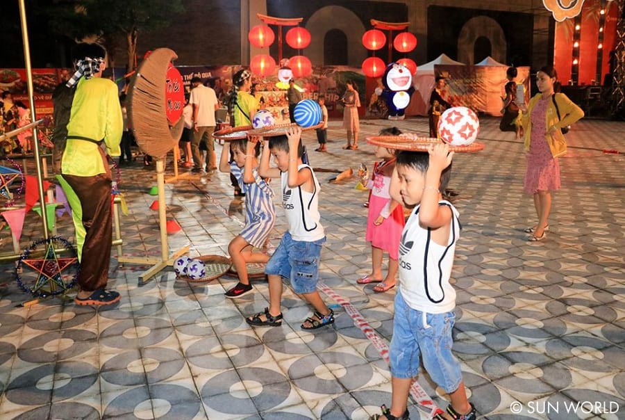 Các trò chơi truyền thống độc đáo tại Asia Park dịp Trung thu